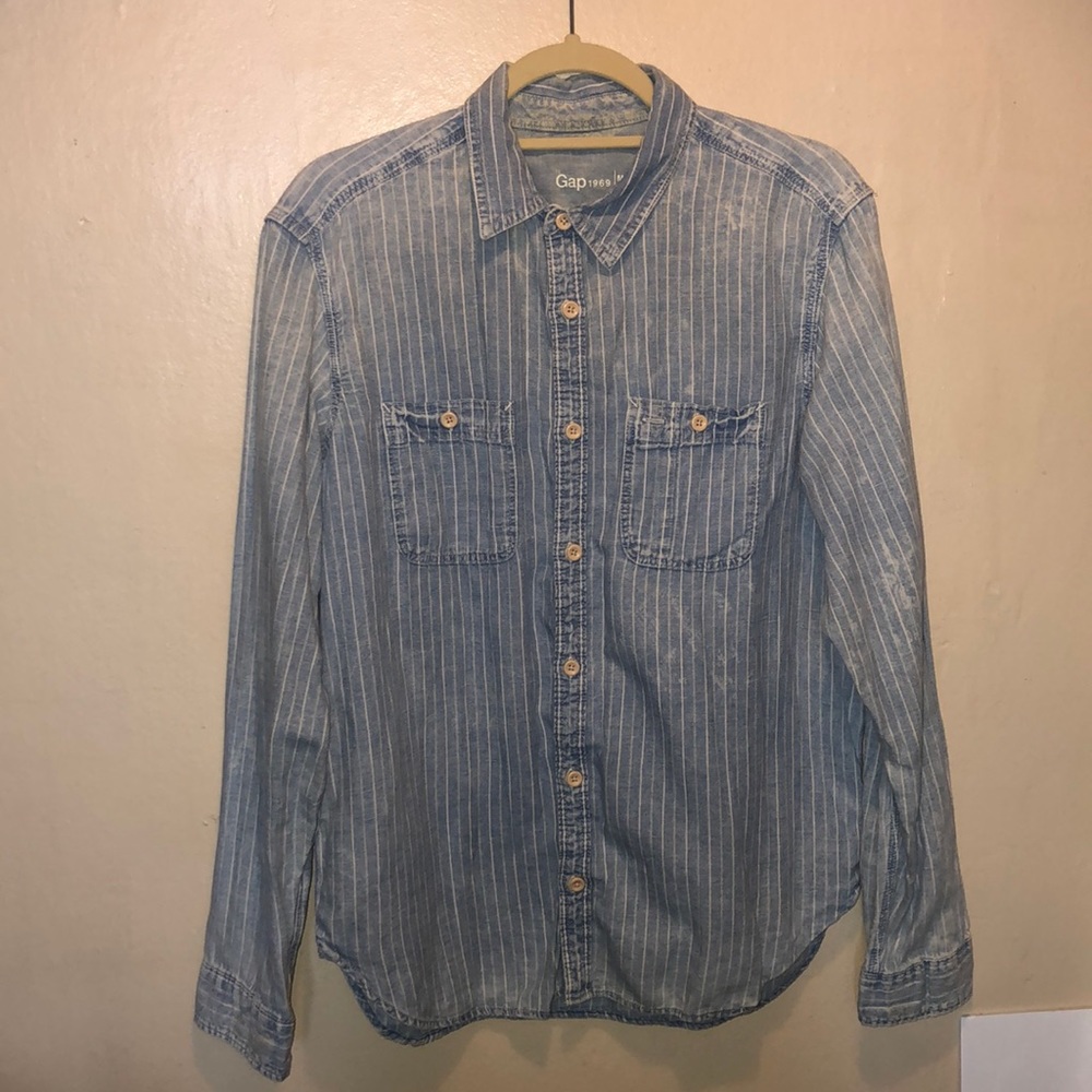 GAP DENIM SHIRT